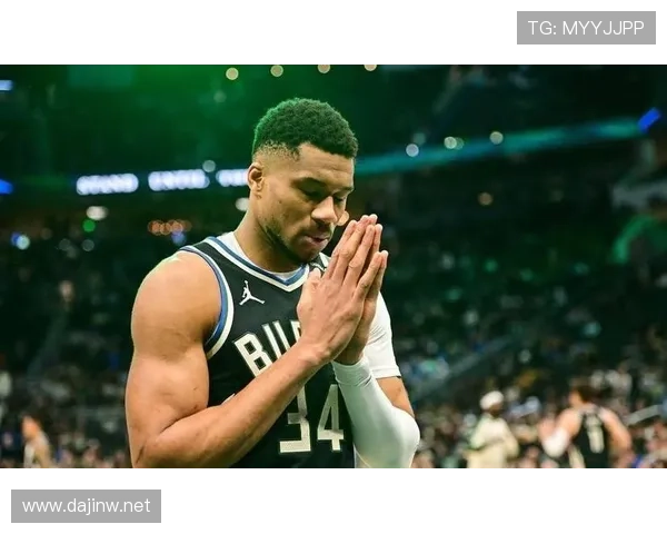 字母哥：渴望比赛与妻子共商续约